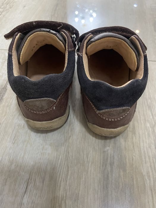 Детские ботинки