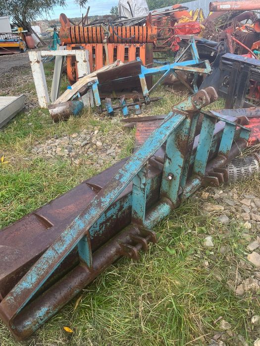 Lamă spate tractor  2 metri lungime
