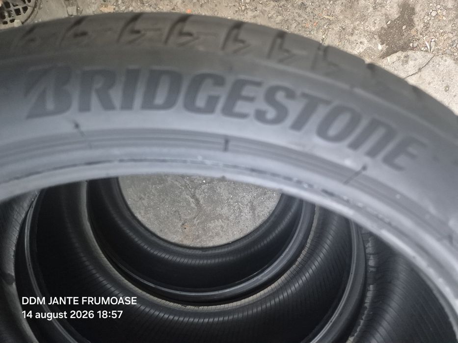 225 40 18 Anvelope de vară Bridgestone Dot 45.21