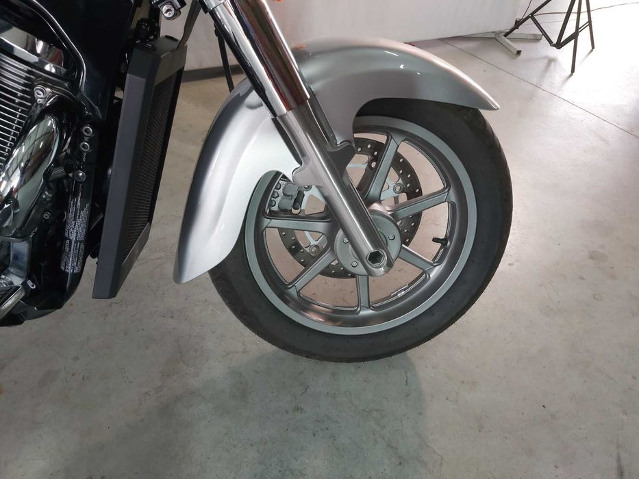 Motocicleta Suzuki VL 1500 Boulevard C90 T | S00051 | motomus.ro