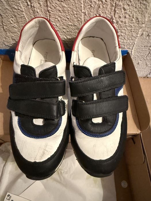 Продам детскую обувь 34-35 р-р