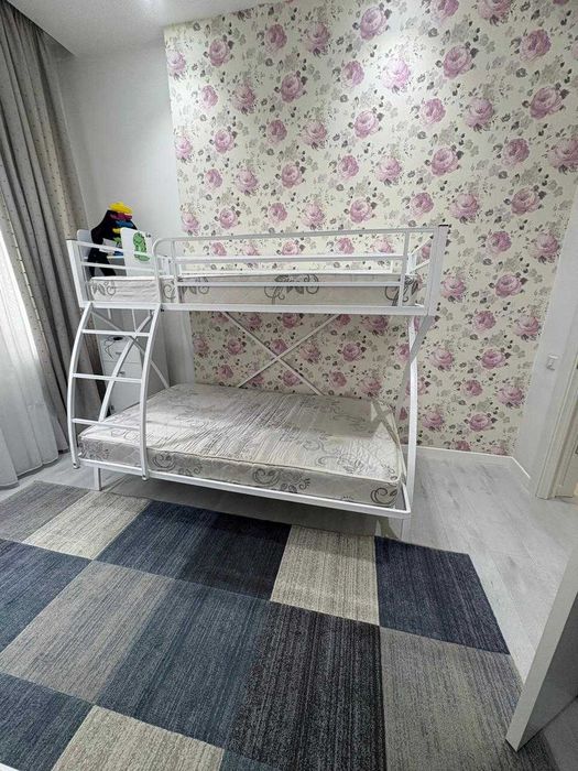 Кровать для спальни