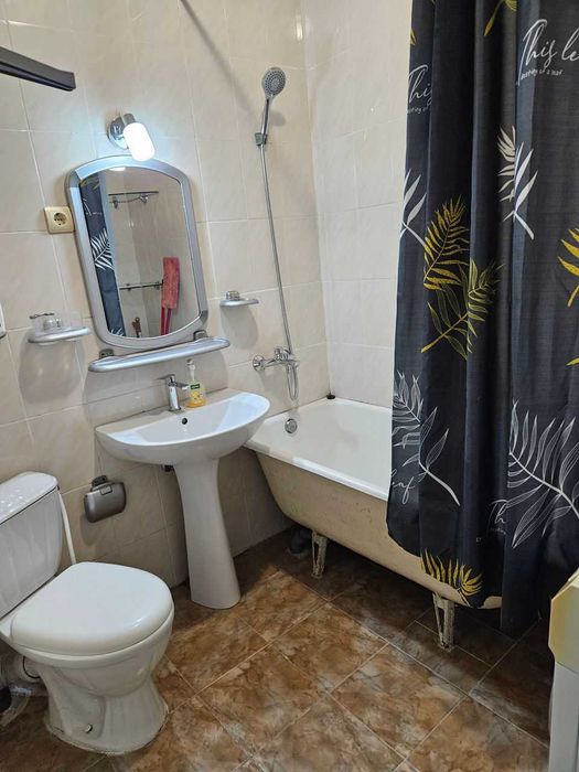 Дава се под наем Едностаен апартамент в София, Захарна фабрика - 48 кв.м за 300 € - Снимка #1