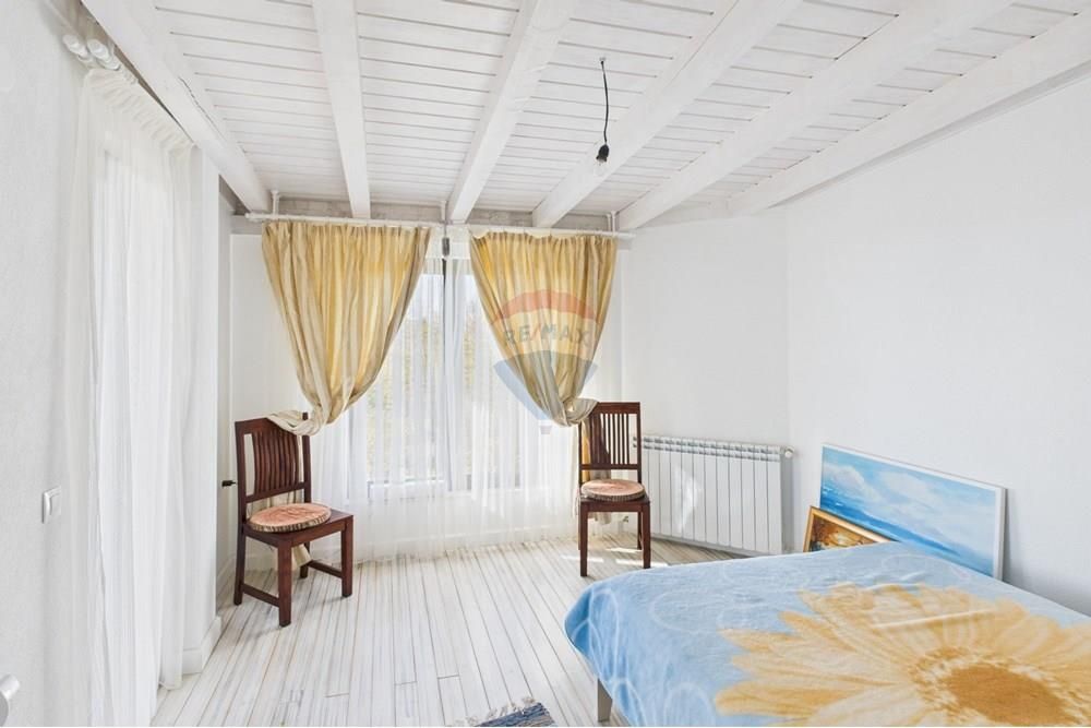 Къща на село близо до гр.Сандански