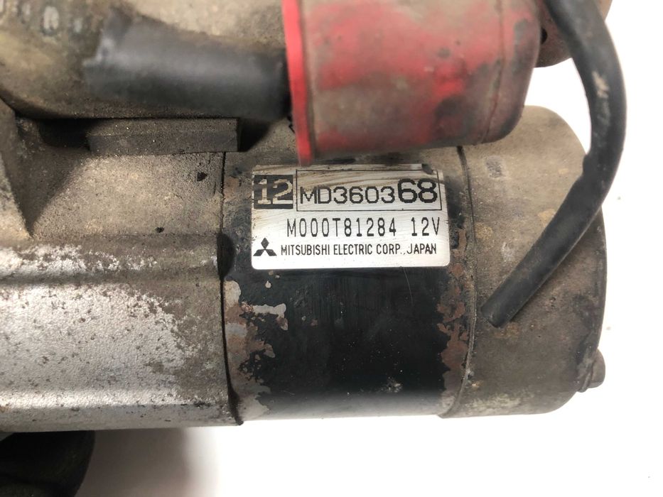 Стартер Mitsubishi Carisma 1.8GDI 1999г M000T81284