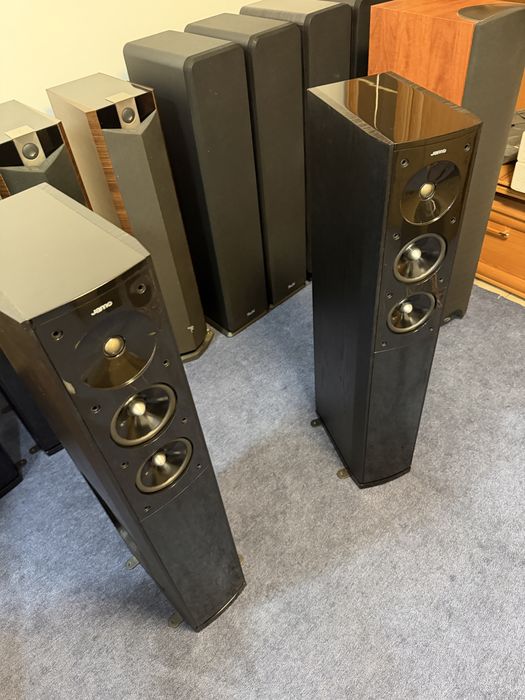 Boxe Jamo S606/130W RMS/Difz De Bas De 20Cm/Lateral/Boxe In 3 cai