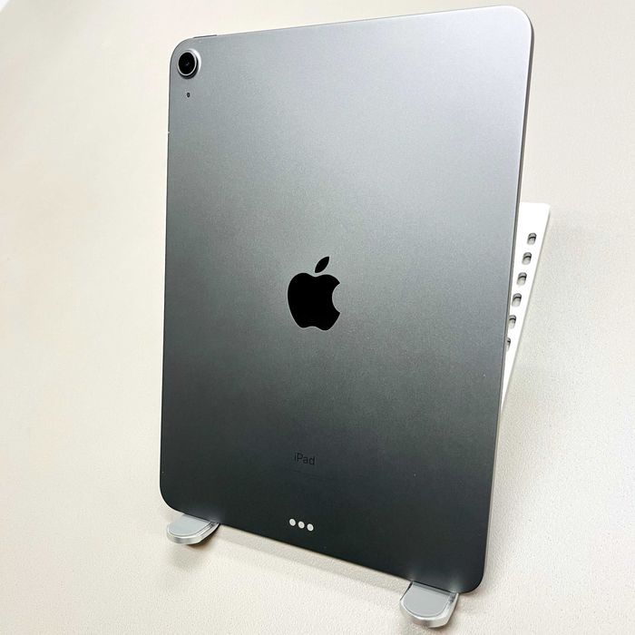 iPad AIR 4th gen A2316 64GB Space Gray + Кутия + Зарядно [ Отличен ]