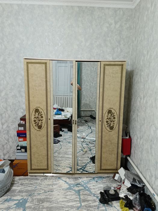 Шкаф сатылады 45000 тг