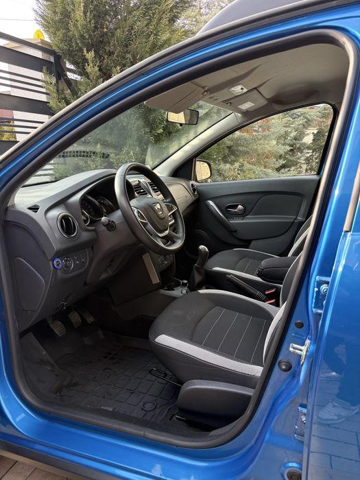 | Dacia Sandero stepway | 23.000 km | GPL | An 2020 |