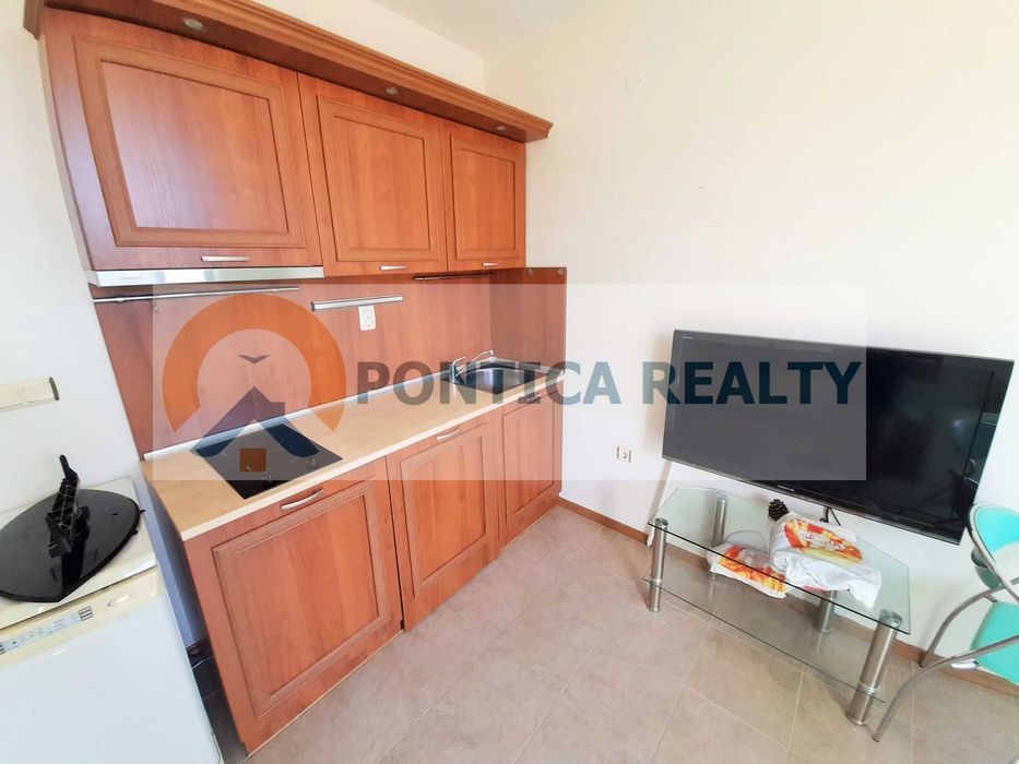 Продава се Двустаен апартамент в к.к. Слънчев бряг - 80 кв.м за 813 €/кв.м - Снимка #3