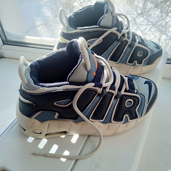 Кроссовки демисезонные