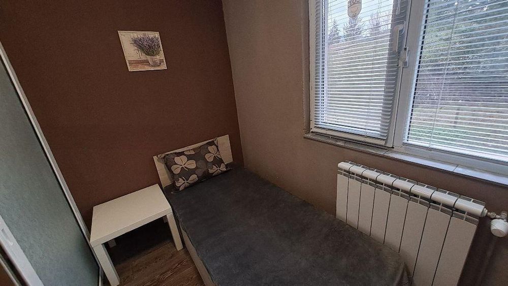 Къща, под наем, кв. Горна баня