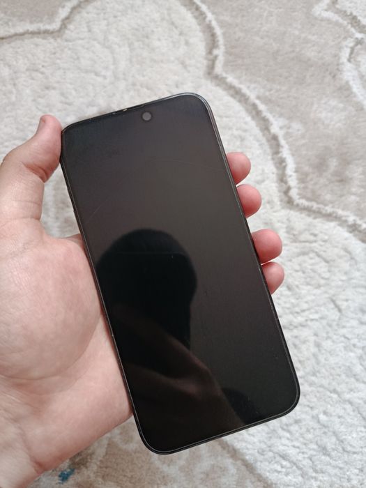 Продам 15 про макс + подарок 11