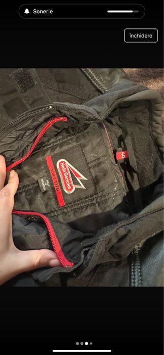 Costum cu protectie pentru motociclisti