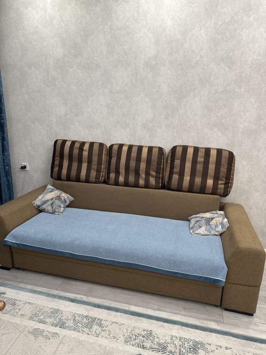 Продам Диван Шатура