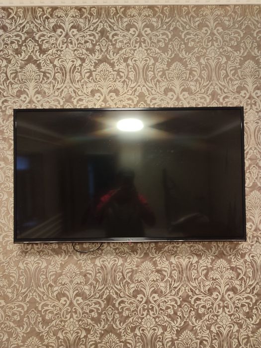 Продам телевизор Artel