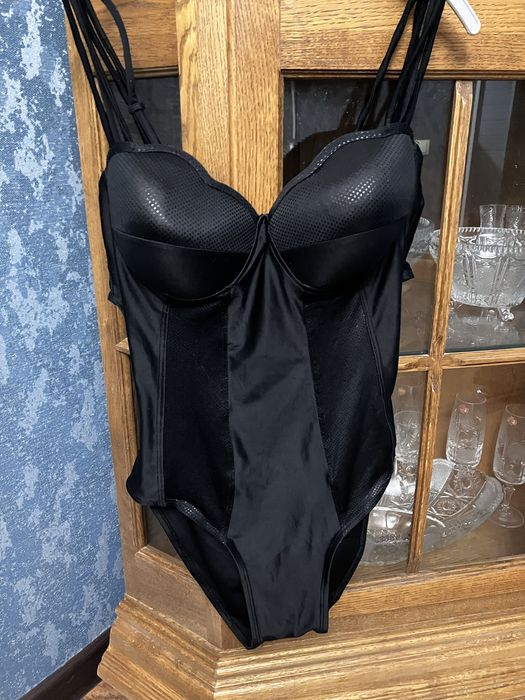 Продаю жен купальник