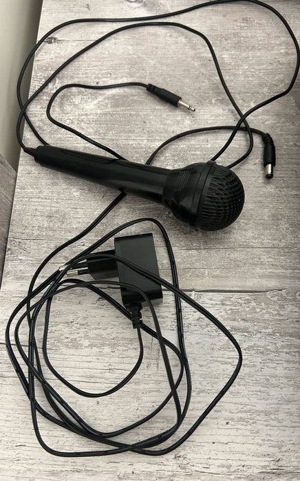 Продам синтезатор