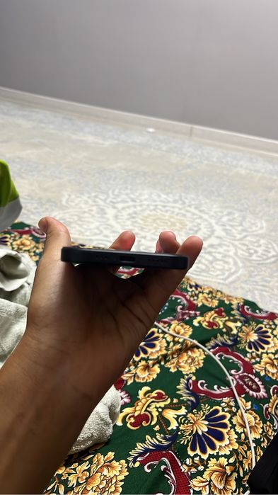 iPhone 16  256Gb
