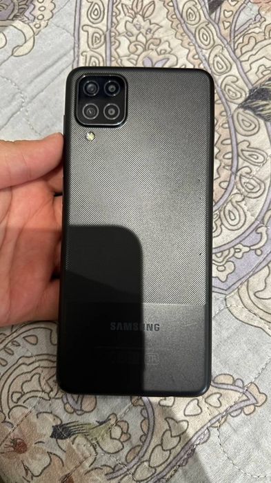 Samsung Galaxy A12