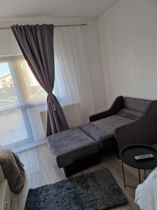 Inchiriez garsoniera