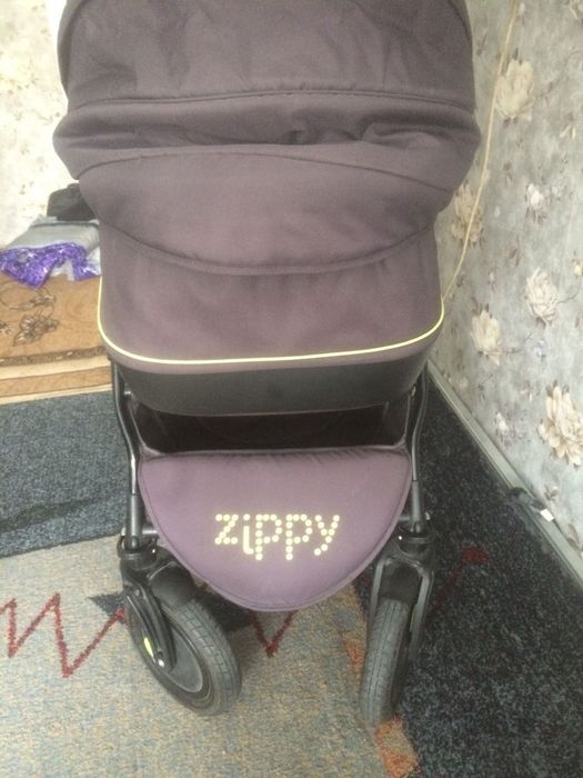 Коляска Zippy 3 в 1