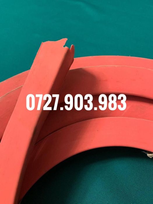 Tacuri biliard, bile, creta, varfuri , postav, cosuri , mante  OFERTA