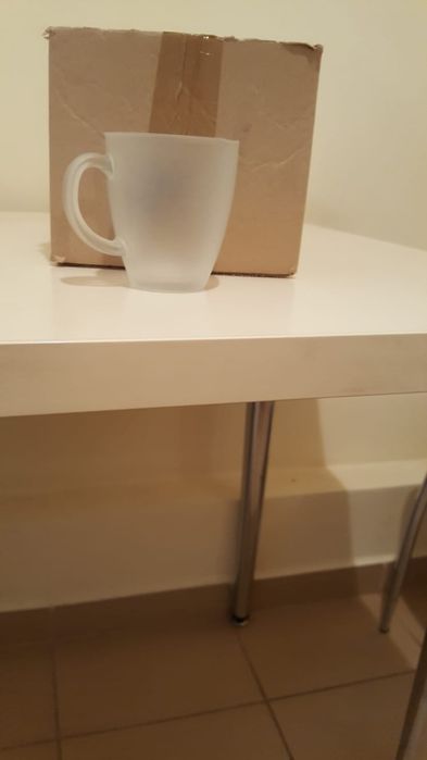 6 cani ceai ,6 perne superbe crem maro