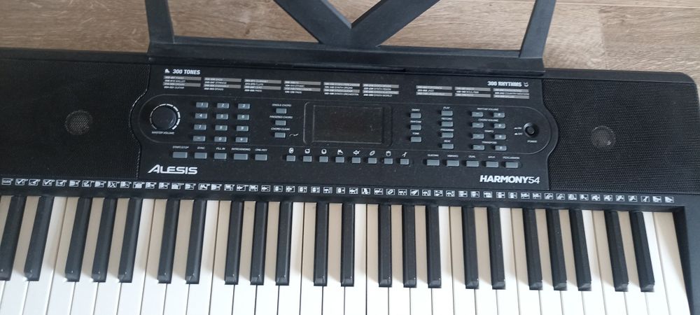 Продается музикалный инструмент