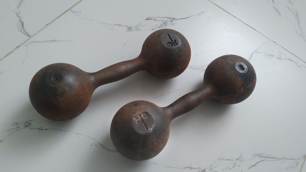 Продам гантели советские 8 кг