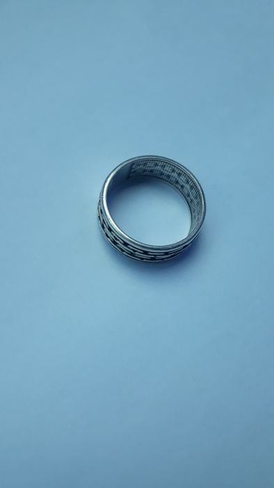 Продам кольцо серебро