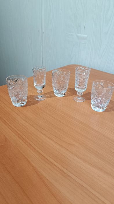Рюмки хрустальные советских годов