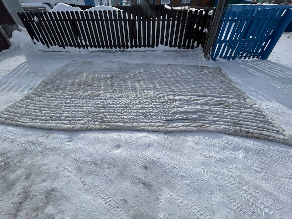 Продам одеяло для машин