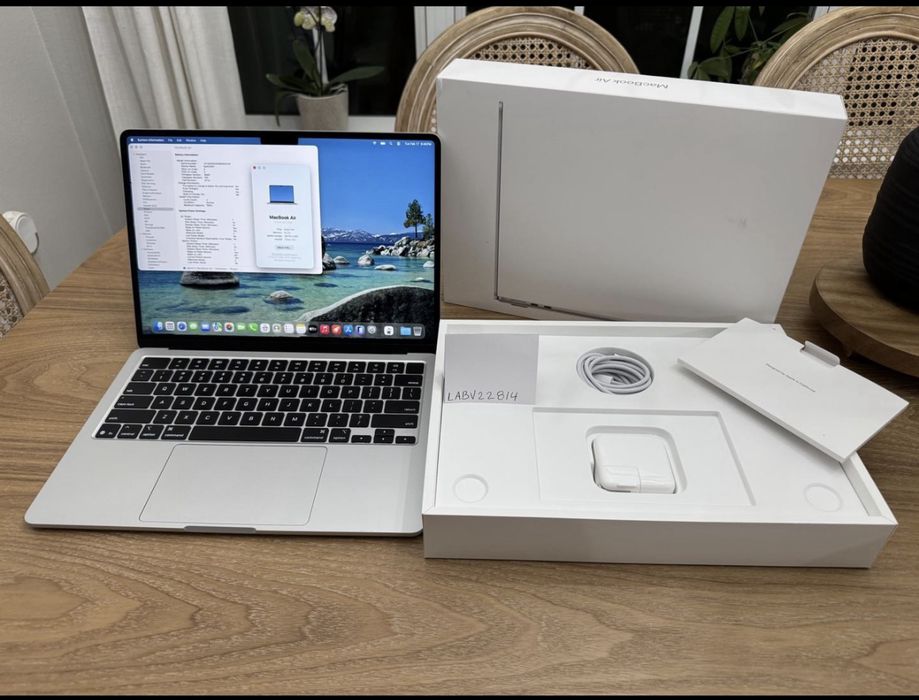 MacBook Air M4 13” | 16GB RAM | 256GB SSD | 16 cicluri | Garanție