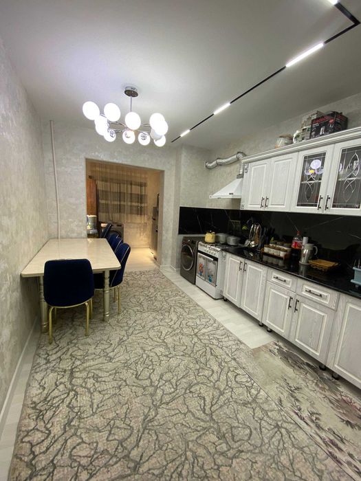 Ибн Сино. Евро + мебель. 4 ком.