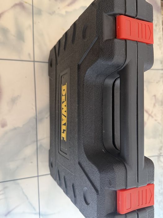 ПРОДАМ Шуруповёрт