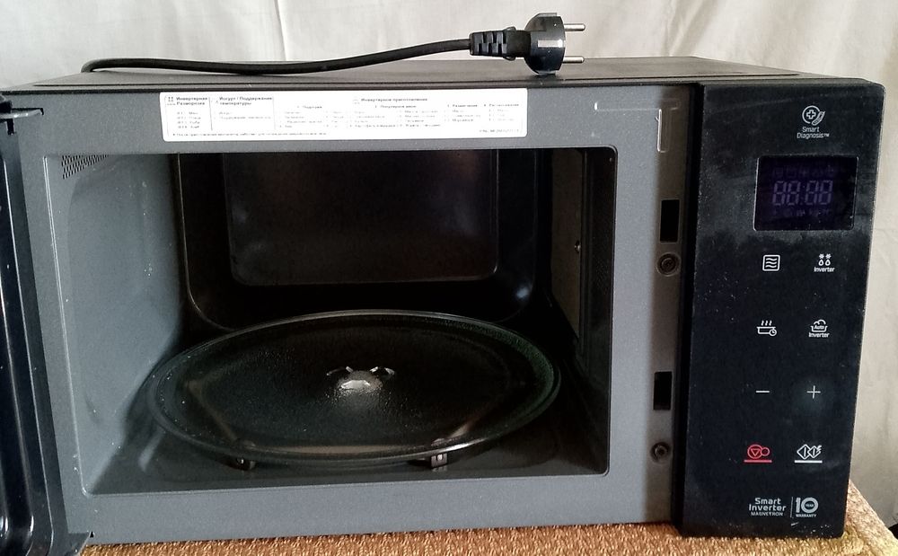 Микроволновая печь LG