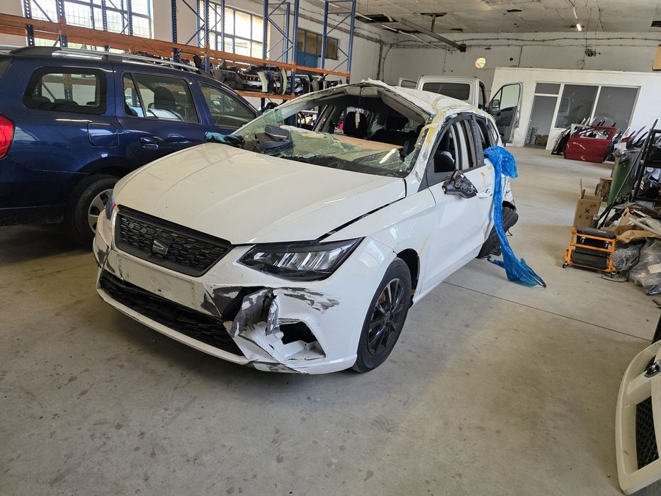 Seat Ibiza FR 1.0 tsi facelift 2025 НА ЧАСТИ