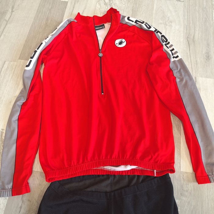 Pantaloni de ciclism Gonso mărimea L si tricou  Castelli mărimea M