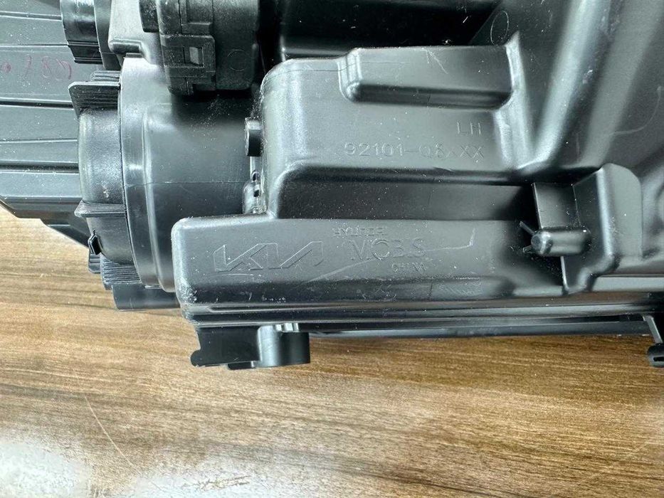 Фара передняя KIA k3