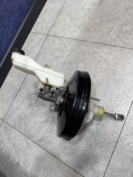 Monza Tormoz Vakum tselindr, Монза тормозной ваакум целиндр