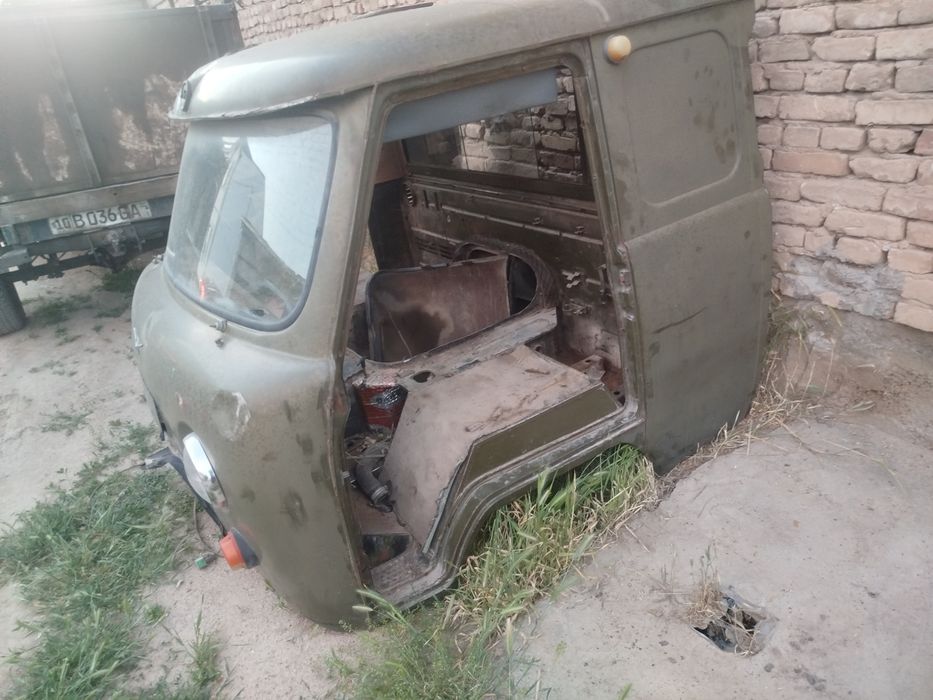 UAZ kabina sotiladi