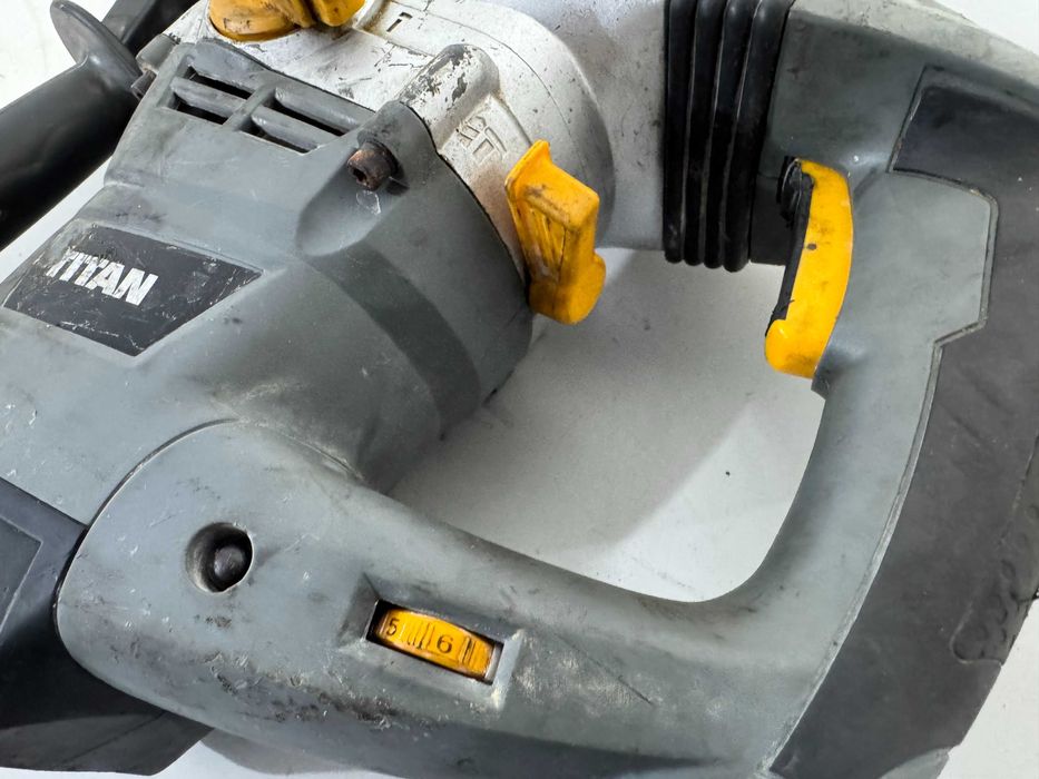 Перфоратор - Titan 1500W