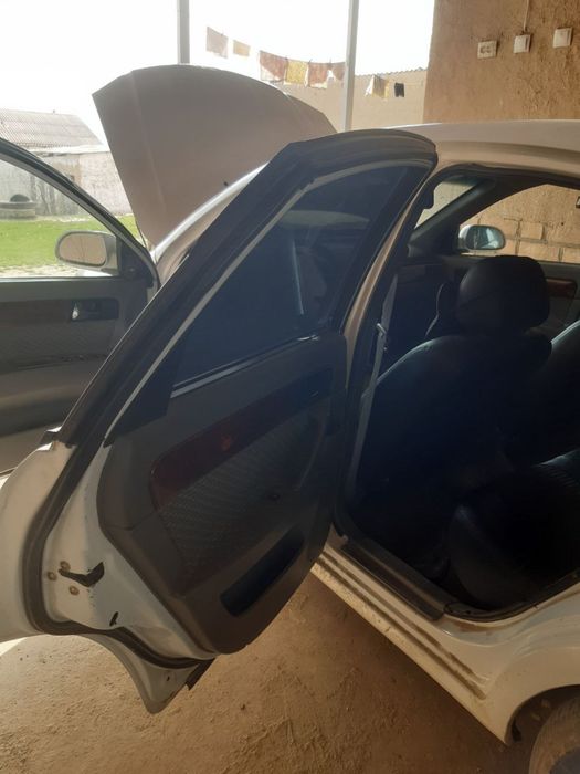 Lasetti sotilayapti 2005 yili