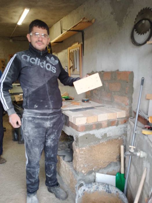 Изработваме камини от огнеупорни тухли – затворен тип!