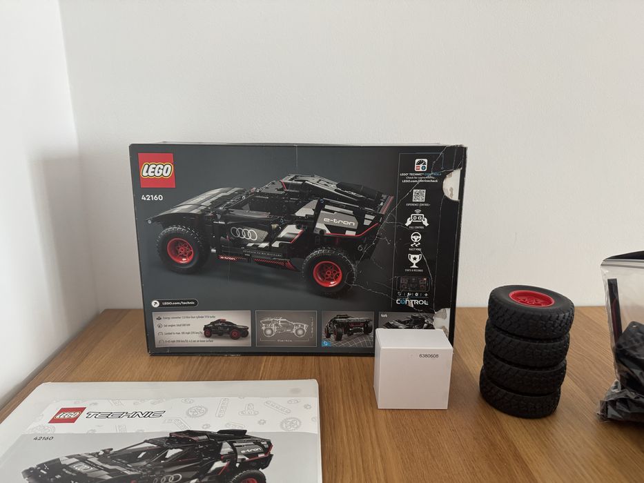 LEGO Technic 42160