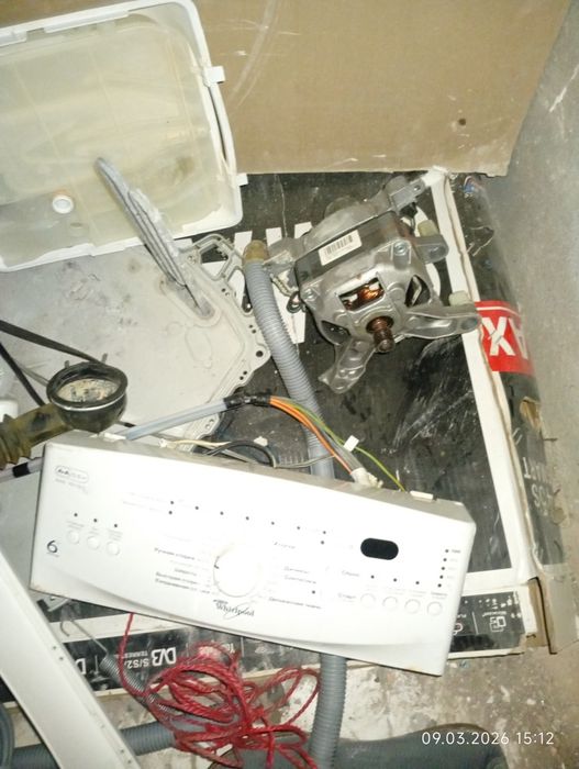 Продам машинку без корпуса и барабана