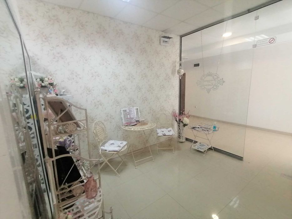 Продава се Магазин в Стара Загора, Център - 39 кв.м за 1244 €/кв.м - Снимка #2