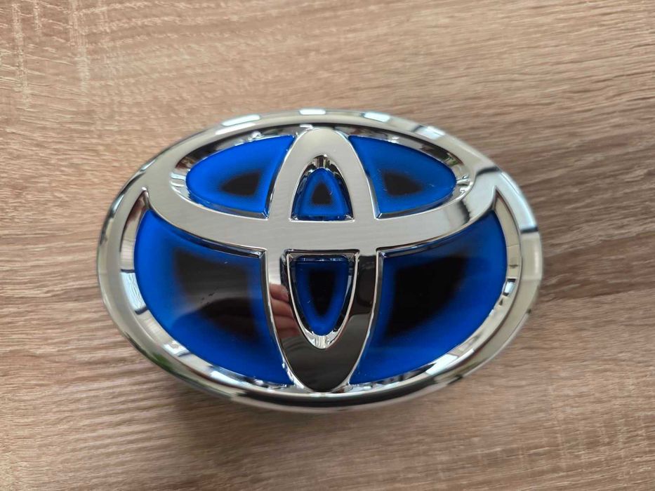 Toyota Yaris емблема