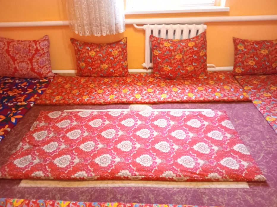 Продам корпешки подушками